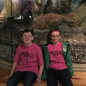 Meet your Posher, Dakota